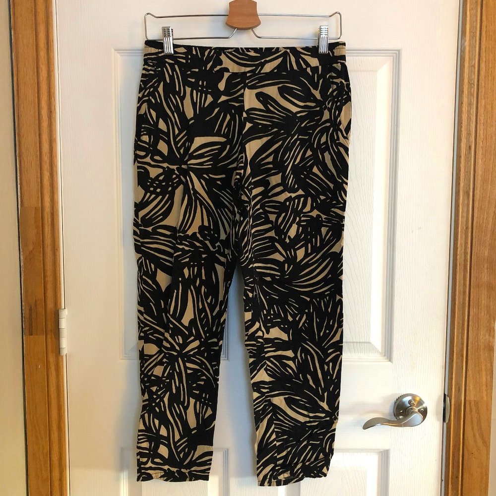 GAP Palm Print Cropped Pants